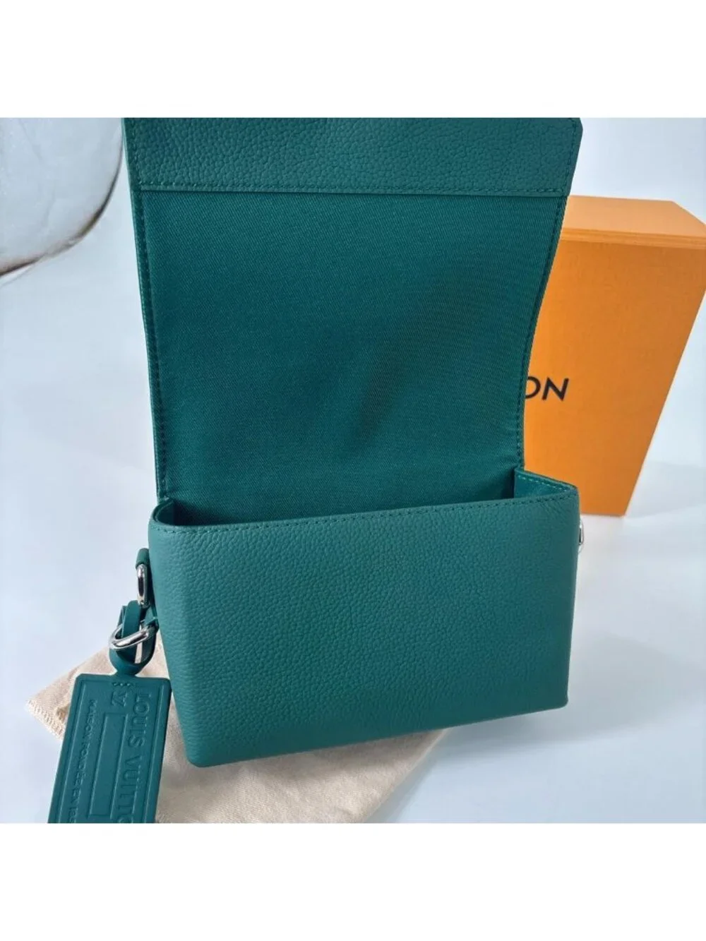 Louis Vuitton Aerogram Wearable Shoulder Bag